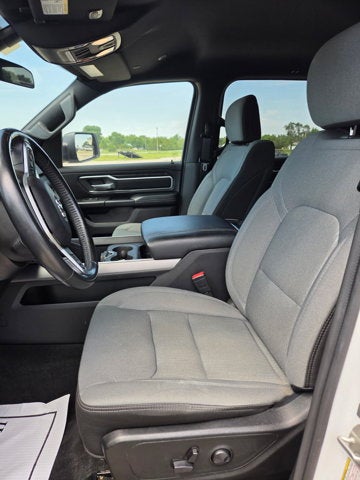 2023 RAM 1500 Big Horn Crew Cab 4x4 5'7' Box