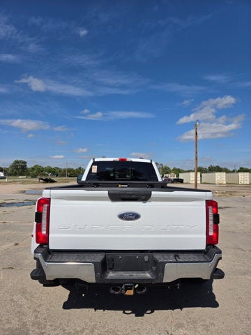 2023 Ford Super Duty F-350 DRW XL