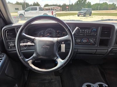 2002 Chevrolet Silverado 1500HD LS