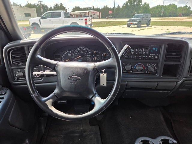 2002 Chevrolet Silverado 1500HD LS