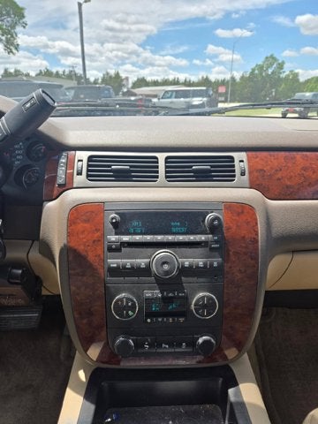 2014 Chevrolet Suburban 1500 LT