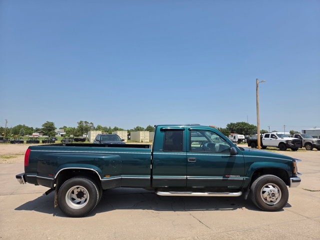 1998 GMC Sierra 3500 Ext Cab 155.5' WB 4WD DRW