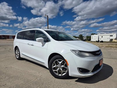 2018 Chrysler Pacifica Touring L Plus