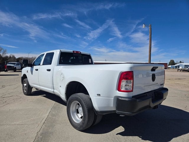 2024 RAM 3500 Tradesman Crew Cab 4x4 8' Box