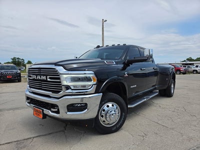 2021 RAM 3500 Laramie Crew Cab 4x4 8' Box