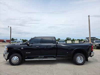 2021 RAM 3500 Laramie Crew Cab 4x4 8' Box