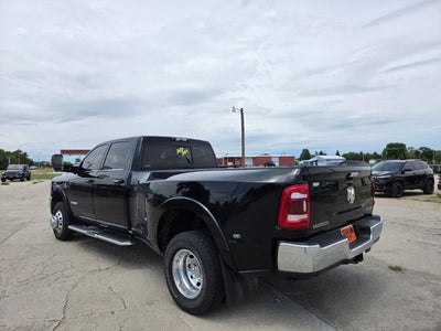 2021 RAM 3500 Laramie Crew Cab 4x4 8' Box
