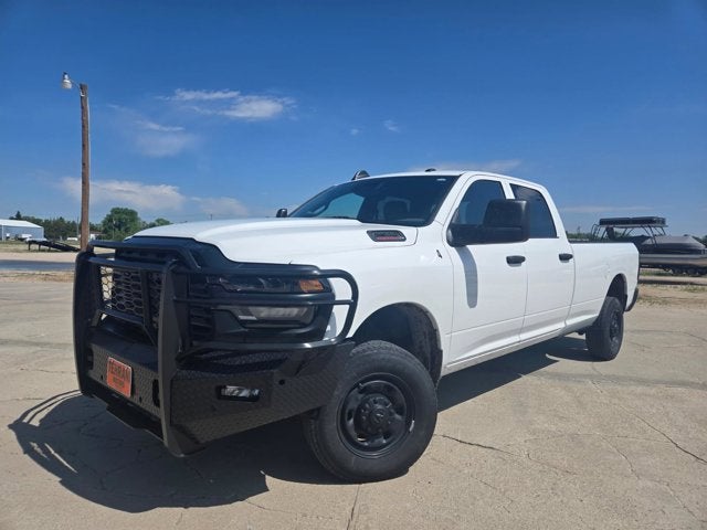 2025 RAM 2500 Tradesman Crew Cab 4x4 8' Box