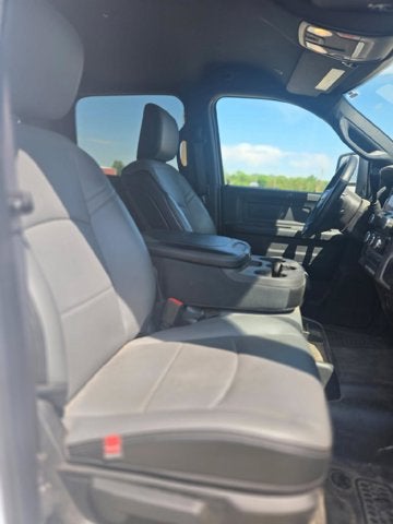 2025 RAM 2500 Tradesman Crew Cab 4x4 8' Box