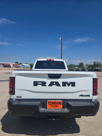 2025 RAM 2500 Tradesman Crew Cab 4x4 8' Box