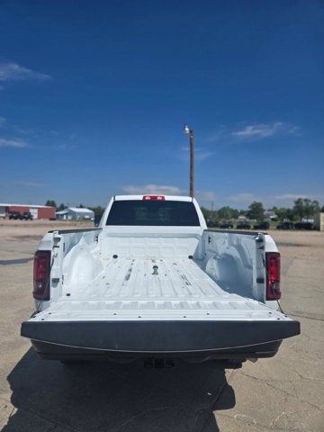 2025 RAM 2500 Tradesman Crew Cab 4x4 8' Box