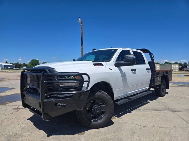 2025 RAM 2500 Tradesman Crew Cab 4x4 8' Box