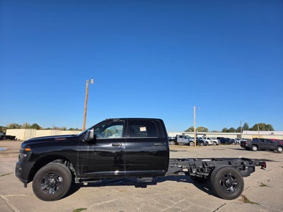 2026 RAM 3500 Chassis Tradesman/Big Horn