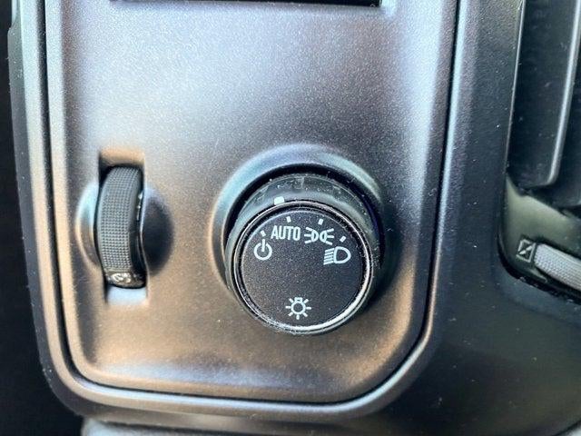 2018 Chevrolet Silverado 1500 Custom