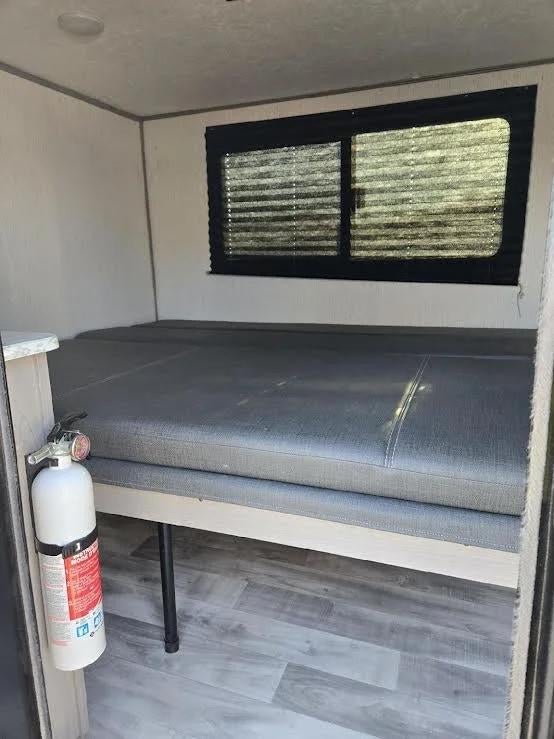 2023 Coleman Rubicon 1200RK